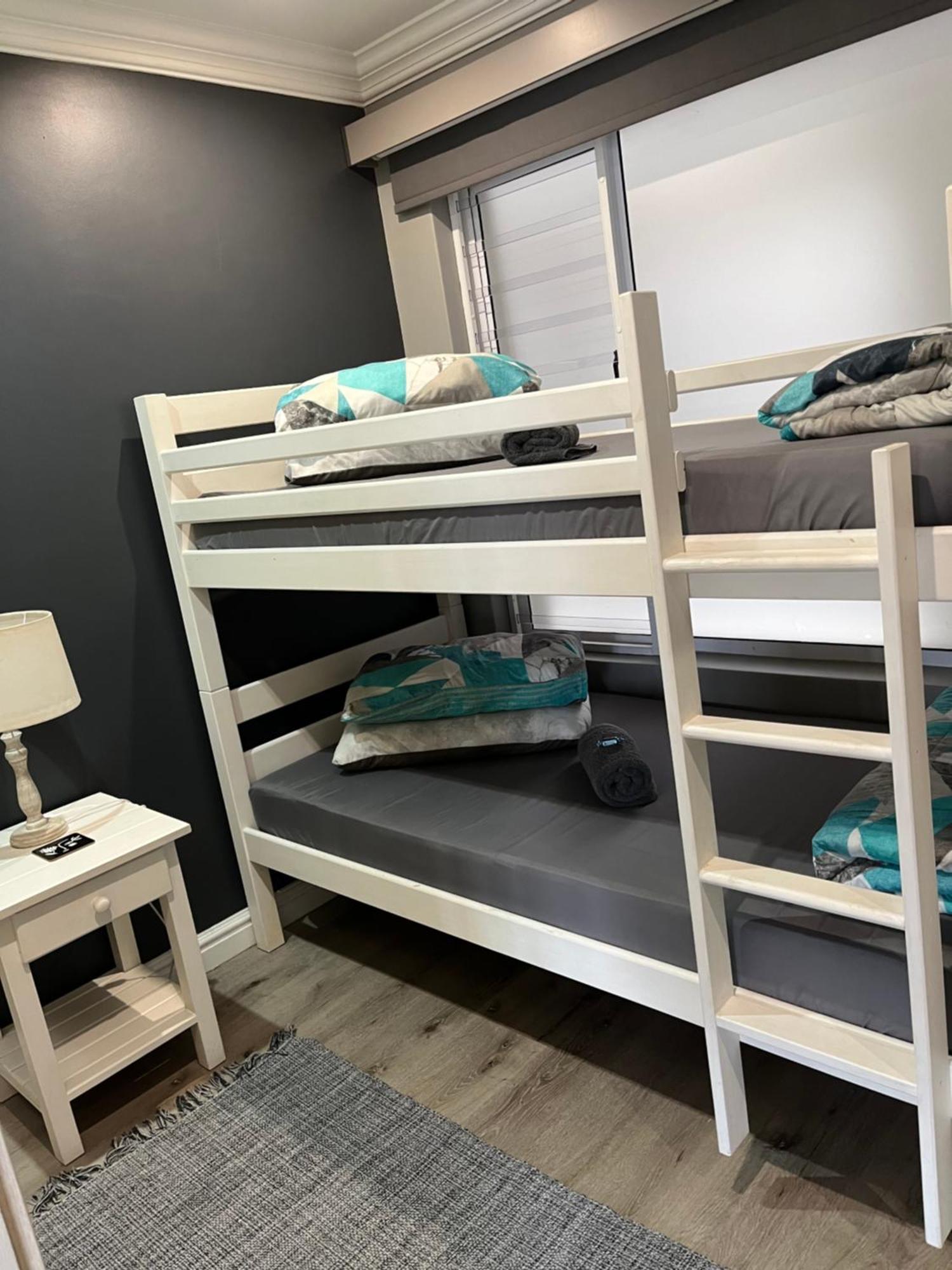 Modern Apartment Walking Distance To Main Beach Restaurants And Other Amenities 杰弗里湾 外观 照片
